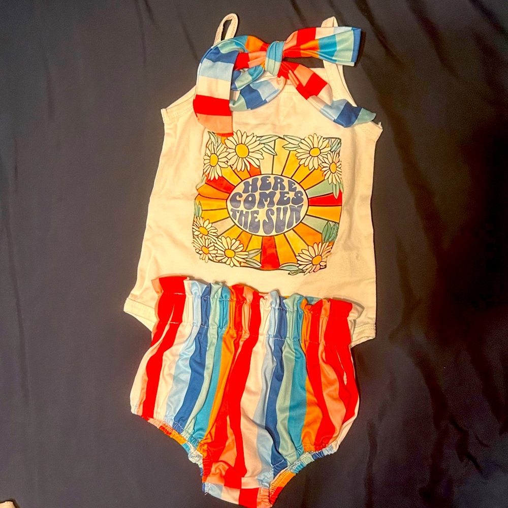 NWOT three piece baby girl summer set